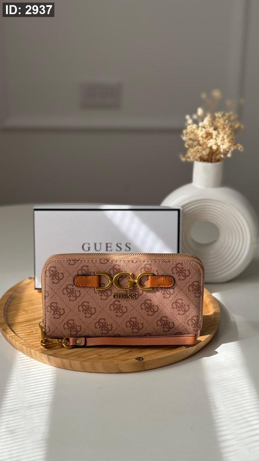 GUESS — card case