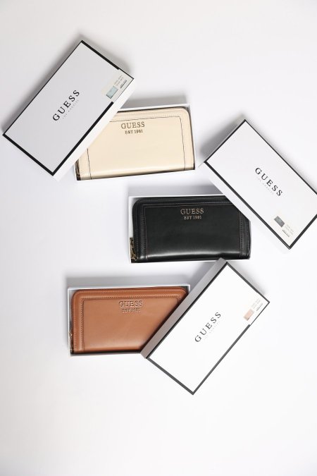 GUESS — minimal wallet