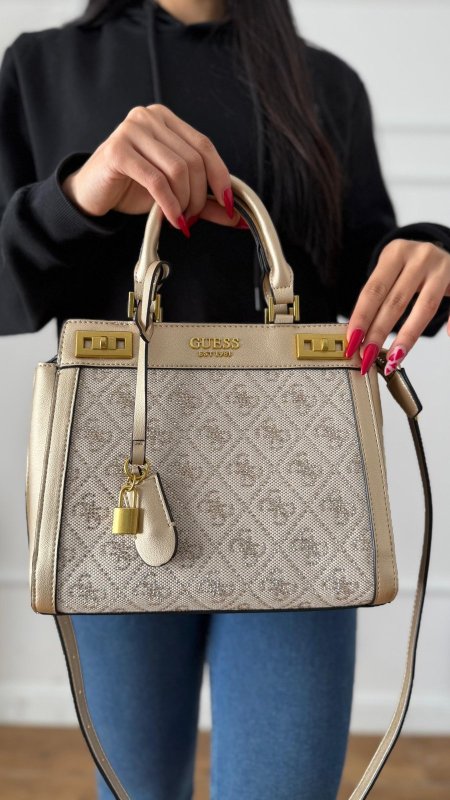 GUESS — tailored flap handbag