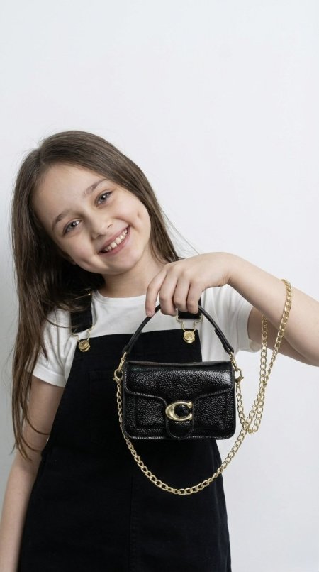 COACH — modern classic handbag